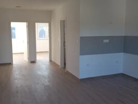 Prodaja, trosoban stan, 75m², Veternik, Novi Sad Sve Podlokacije - image 6