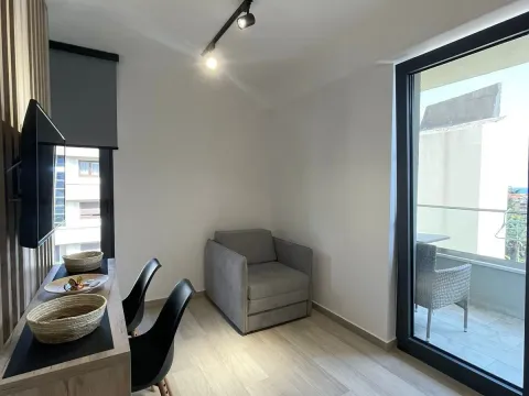 Rent, studio apartment, 30m², Budva, Crna Gora - image 4