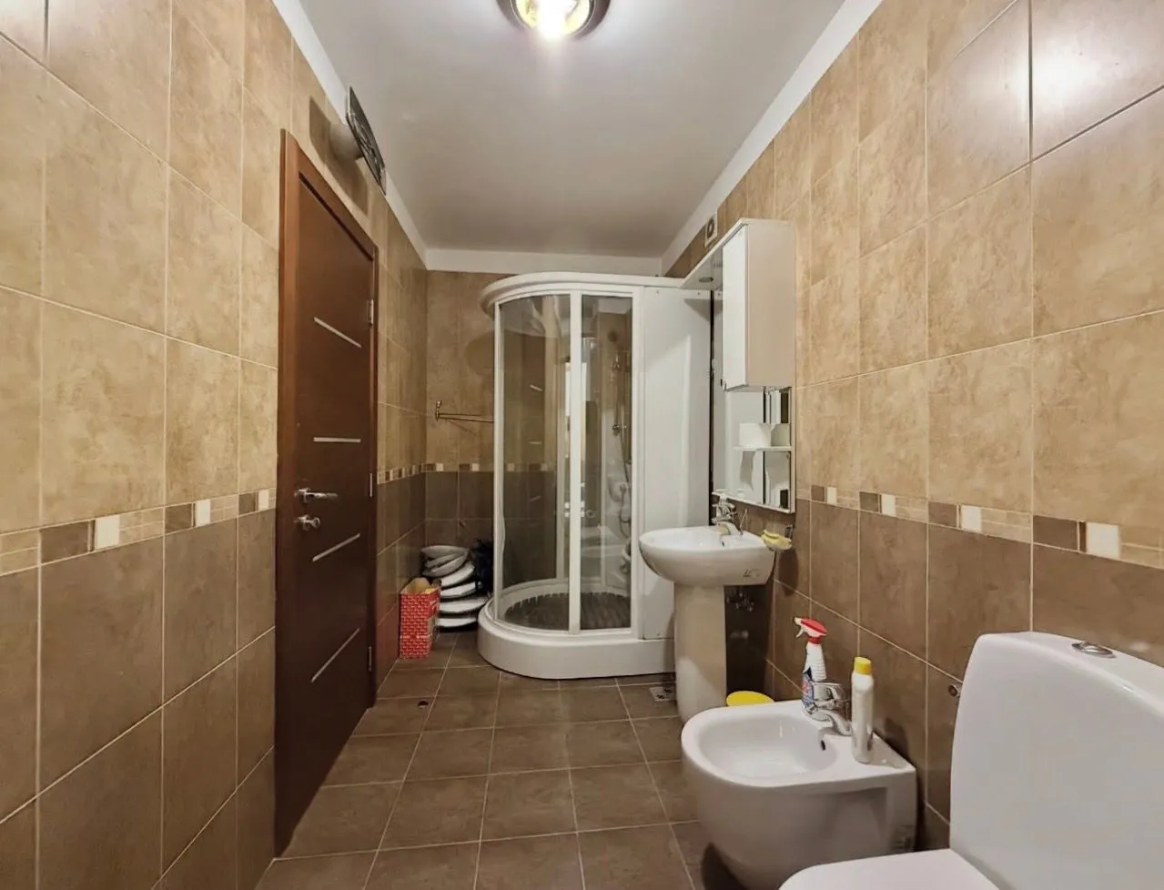 Sale, four bedroom apartment, 220m², Preko Morače, Podgorica