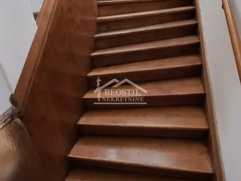 Izdavanje, stan, 180m², Stari Grad, Beograd - image 12