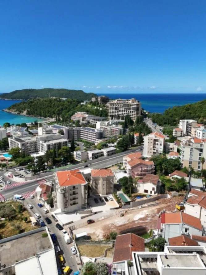Sale, one bedroom apartment, 28m², Bečići, Budva