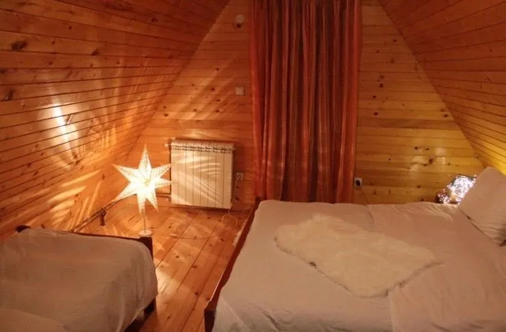 Prodaja, kuća, 330m², Žabljak, Crna Gora