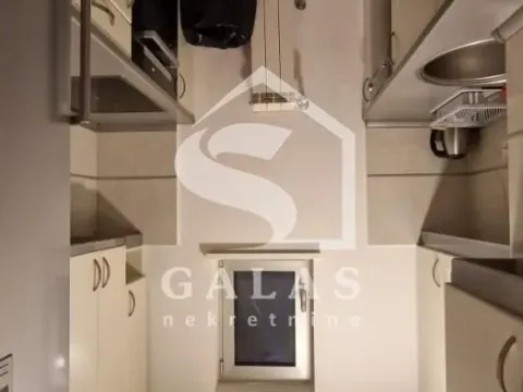 Izdavanje, trosoban stan, 85m², Stari Grad, Beograd - image 9