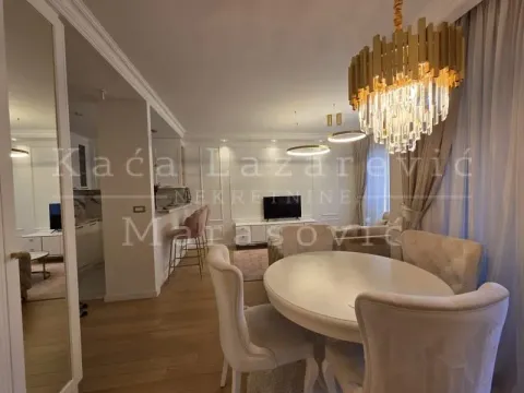 Rent, two bedroom apartment, 53m², Kalenić Pijaca, Vračar Sve Podlokacije - image 3