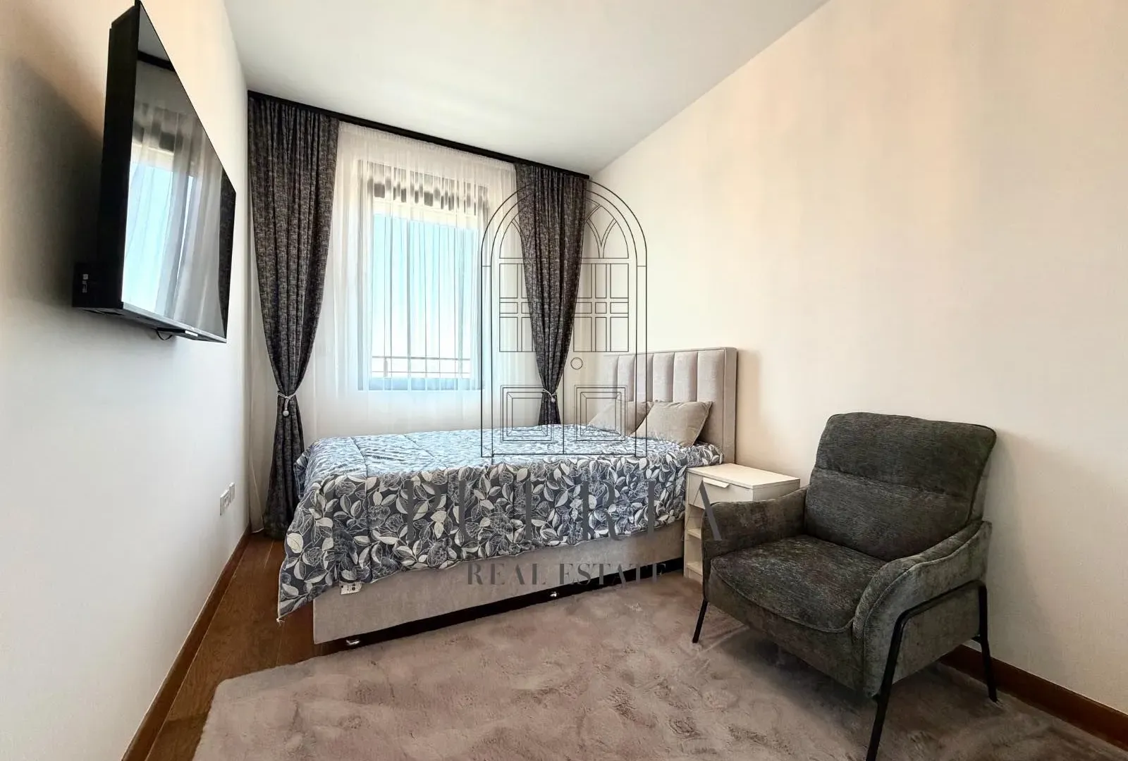 Rent, two bedroom apartment, 74m², Tološka šuma, Podgorica