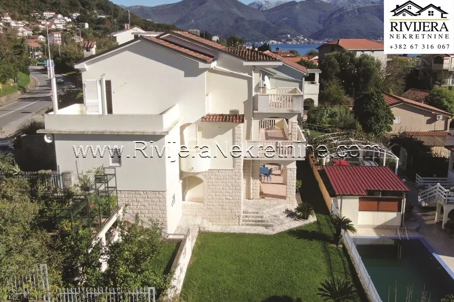 Prodaja, kuća, 350m², Baošići, Herceg Novi
