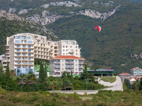 Sale, apartment, 123m², Bečići, Budva - image 2