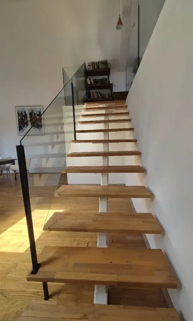 Prodaja, dvosoban stan, 120m², Stari Aerodrom, Podgorica