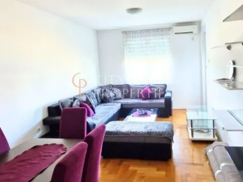 Izdavanje, stan, 52m², Zabjelo, Podgorica - image 1