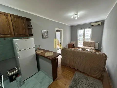 Rent, one bedroom apartment, 35m², Grbavica, Novi Sad Sve Podlokacije - image 2