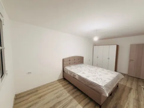 Izdavanje, jednosoban stan, 70m², Donja Gorica, Podgorica - image 6