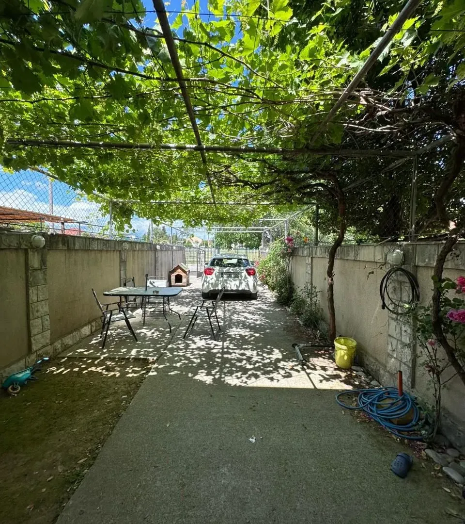 Prodaja, dvosoban stan, 75m², Zagorič, Podgorica
