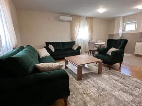 Rent, two bedroom apartment, 75m², Zlatica, Podgorica - image 2
