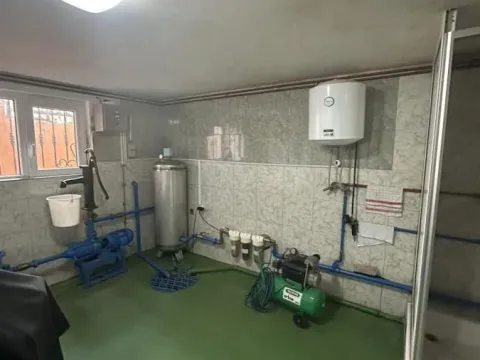 Prodaja, kuća, 300m², Ćuprija, Srbija - image 18