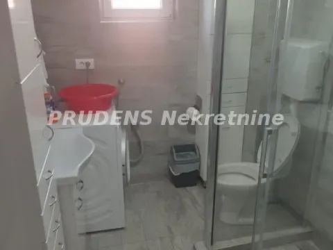 Prodaja, kuća, 240m², Surčin, Beograd - image 14