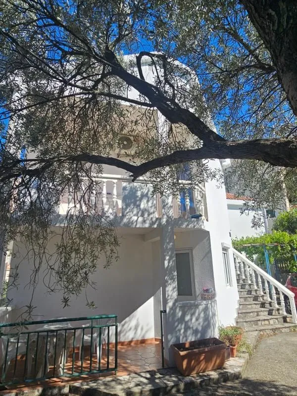 Sale, house, 403m², Petrovac, Budva