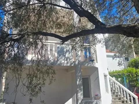 Prodaja, kuća, 403m², Petrovac, Budva - image 2