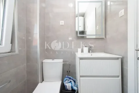 Rent, two bedroom apartment, 60m², Zelenika, Podgorica - image 7