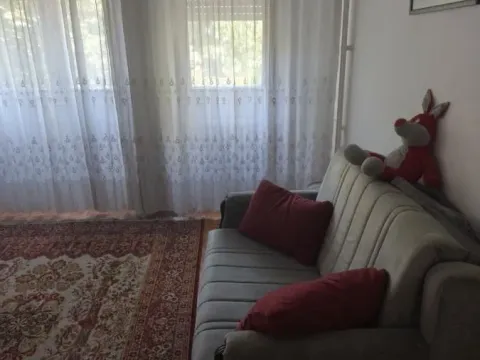 Izdavanje, trosoban stan, 80m², Novo naselje, Novi Sad - image 11