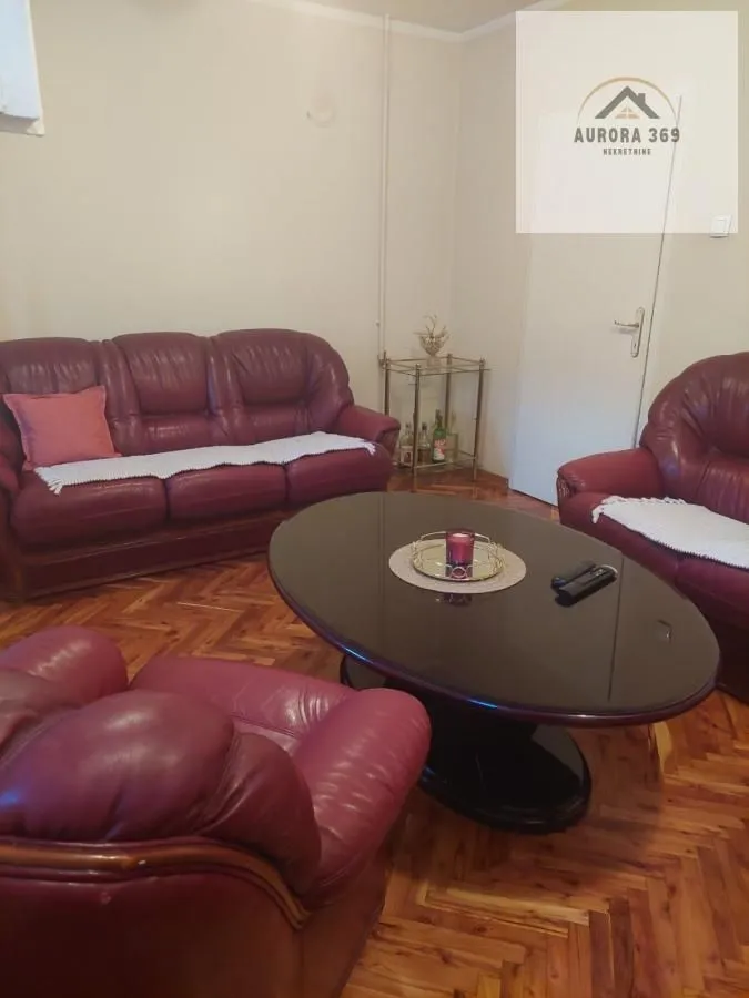 Sale, house, 290m², Ruma, Srbija