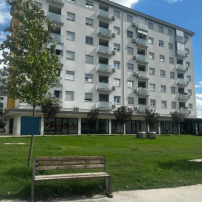 Rent, office space, 117m², Pobrežje, Podgorica
