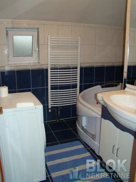 Rent, three bedroom apartment, 135m², Tološi, Podgorica