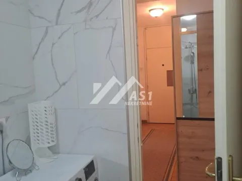 Izdavanje, dvosoban stan, 55m², Bulevar Oslobodjenja, Novi Sad Sve Podlokacije - image 8