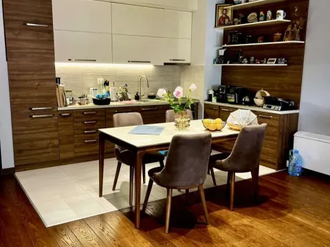 Prodaja, jednosoban stan, 77m², Budva, Crna Gora - image 13