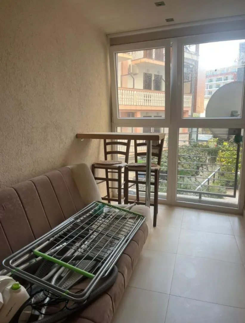 Izdavanje, garsonjera, 36m², Centar, Budva