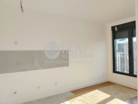 Prodaja, četvorosoban stan, 72m², Vračar Sve Podlokacije, Beograd - image 8