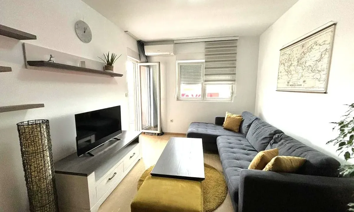 Rent, one bedroom apartment, 45m², City Kvart, Podgorica