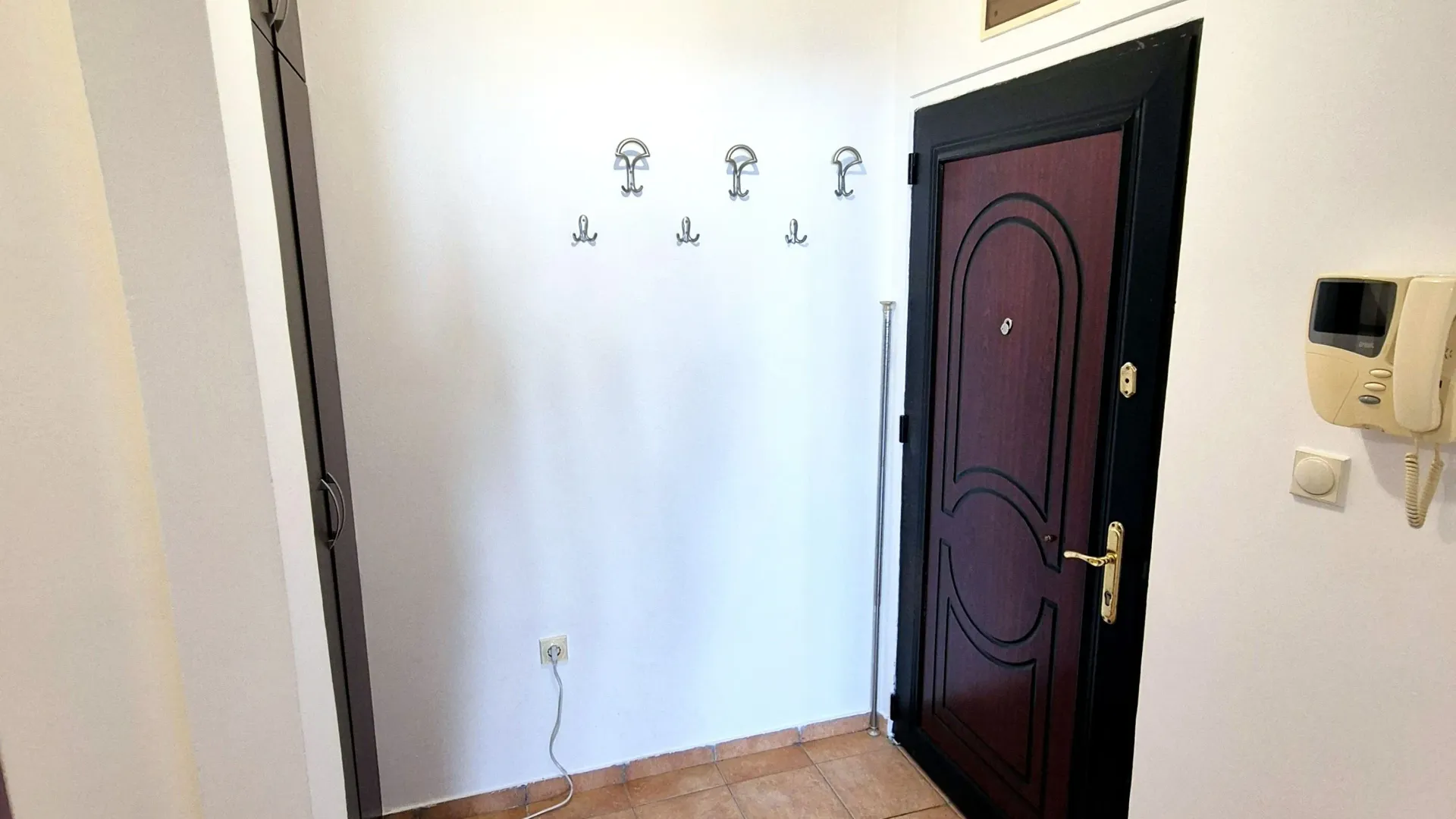 Sale, two bedroom apartment, 57m², Ilino, Bar