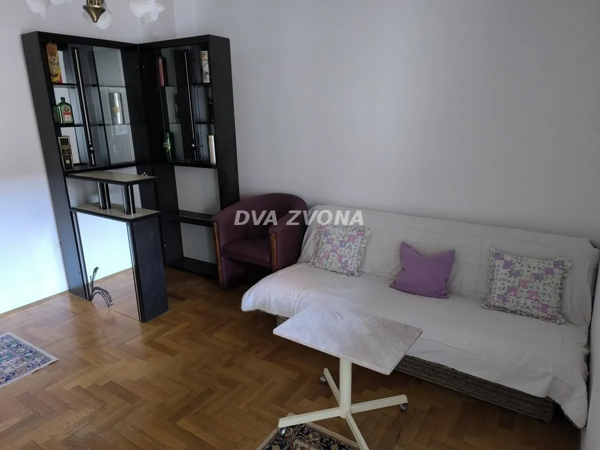 Izdavanje, dvosoban stan, 54m², Sajmište, Novi Sad