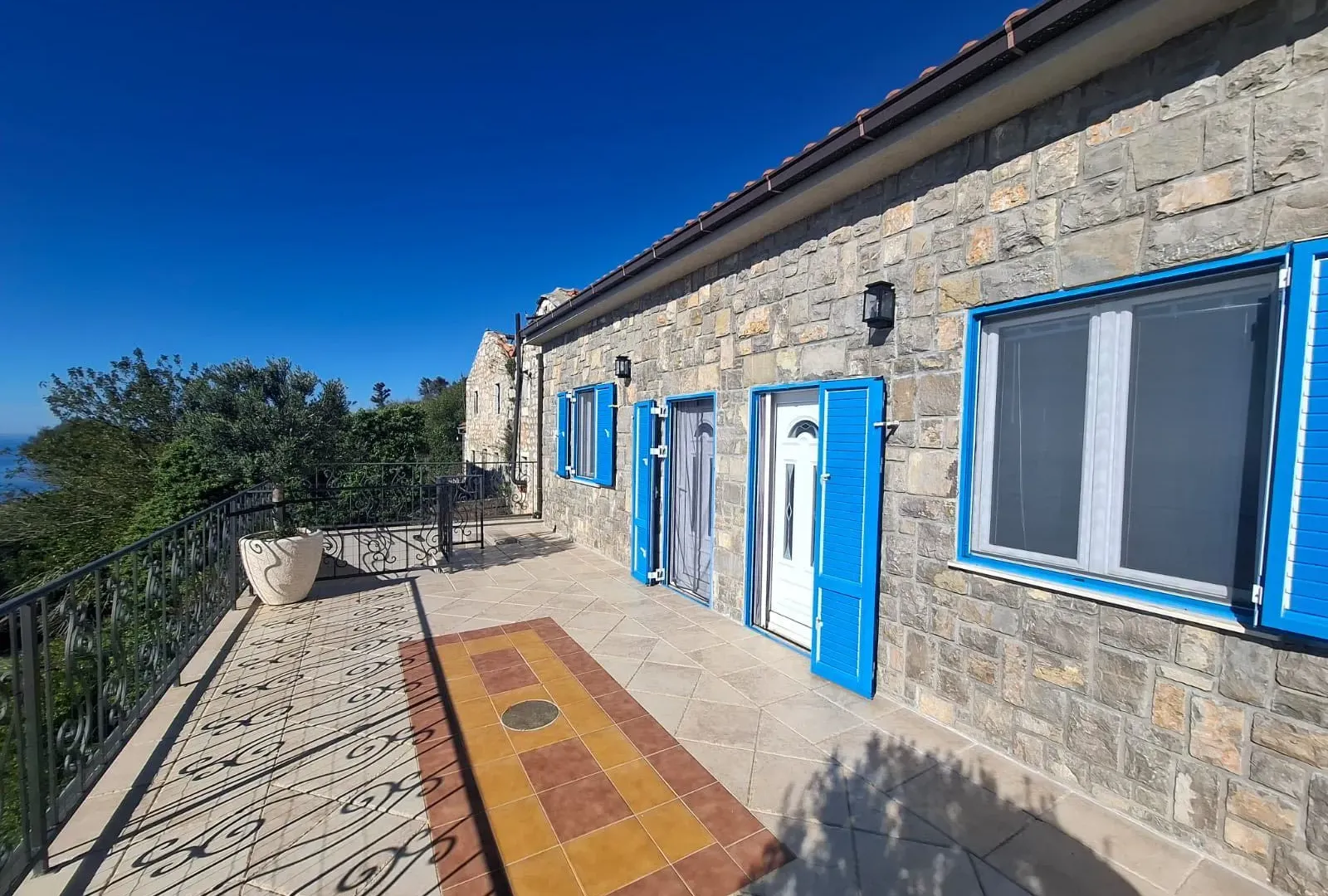 Sale, house, 206m², Reževići, Budva