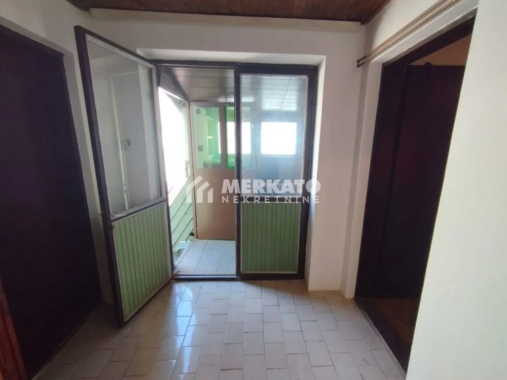 Prodaja, kuća, 249m², Dolja, Zrenjanin