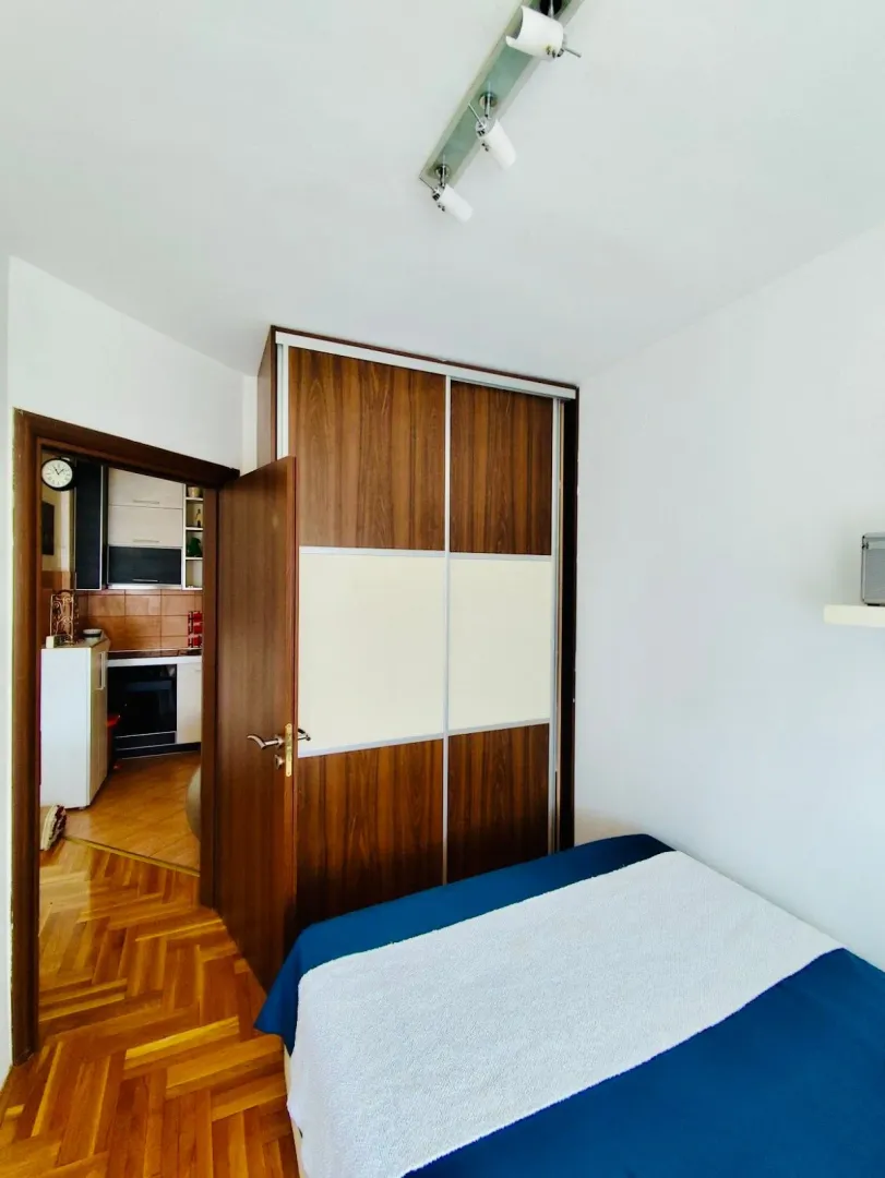 Izdavanje, jednosoban stan, 42m², City Kvart, Podgorica