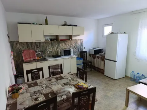 Rent, house, 90m², Šušanj, Bar - image 10