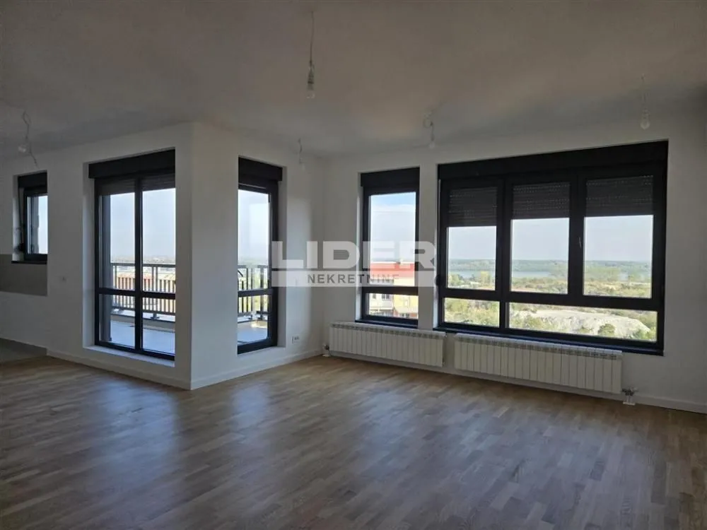 Sale, apartment, 124m², Karaburma, Palilula Sve Podlokacije