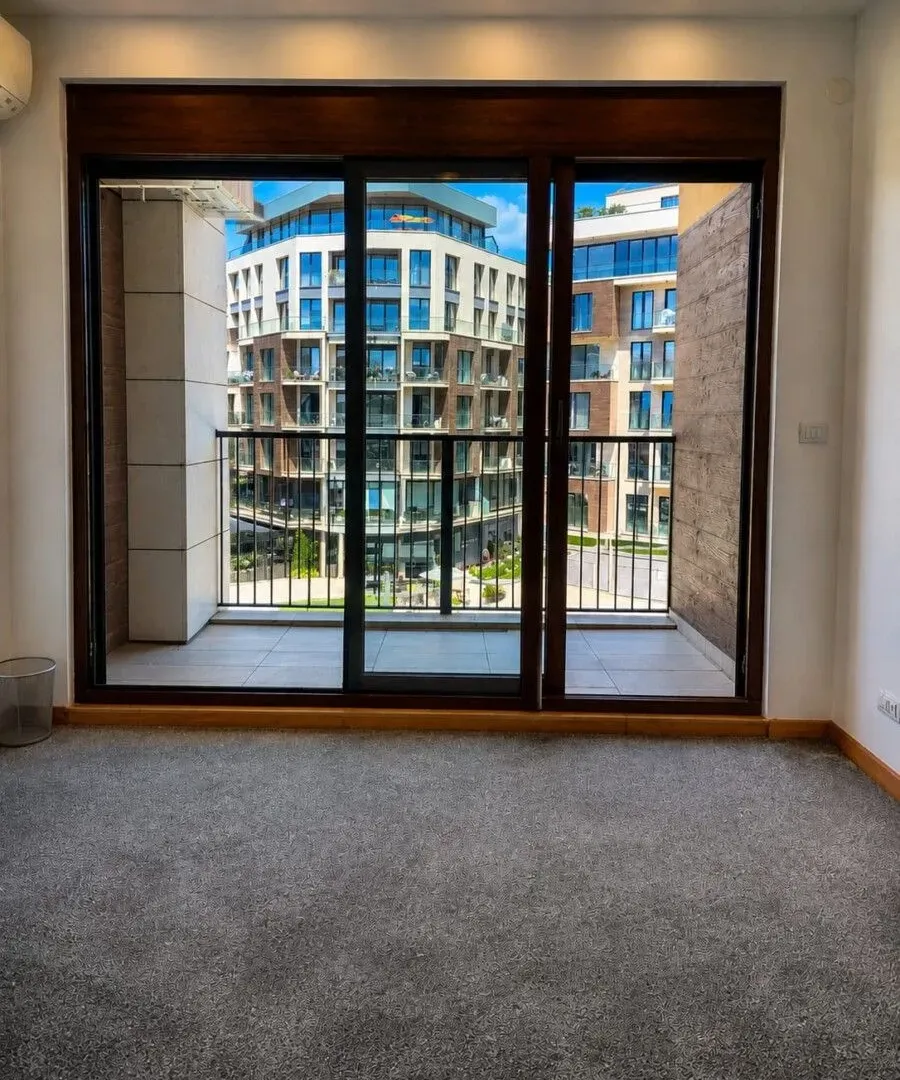 Rent, office space, 81m², Kod Capital Plaze, Podgorica
