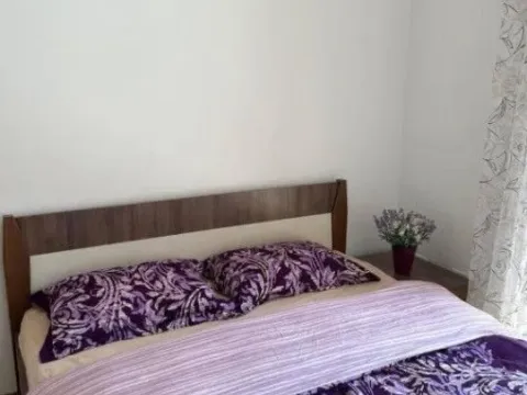 Izdavanje, jednosoban stan, 51m², City Kvart, Podgorica - image 5