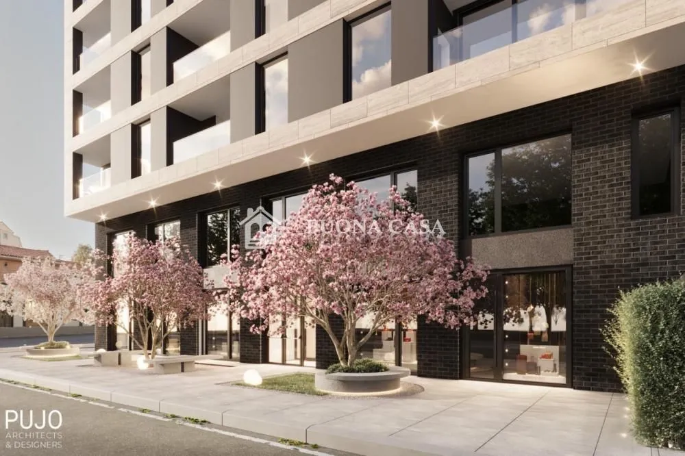 Prodaja, poslovni prostor, 82m², Kalenić Pijaca, Vračar Sve Podlokacije