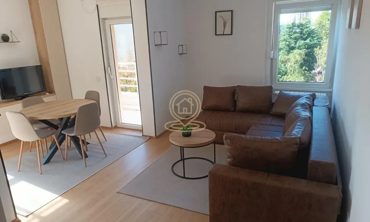 Rent, studio apartment, 41m², Grbavica, Novi Sad Sve Podlokacije