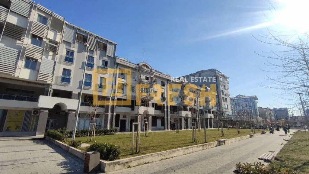 Izdavanje, poslovni prostor, 150m², Preko Morače, Podgorica