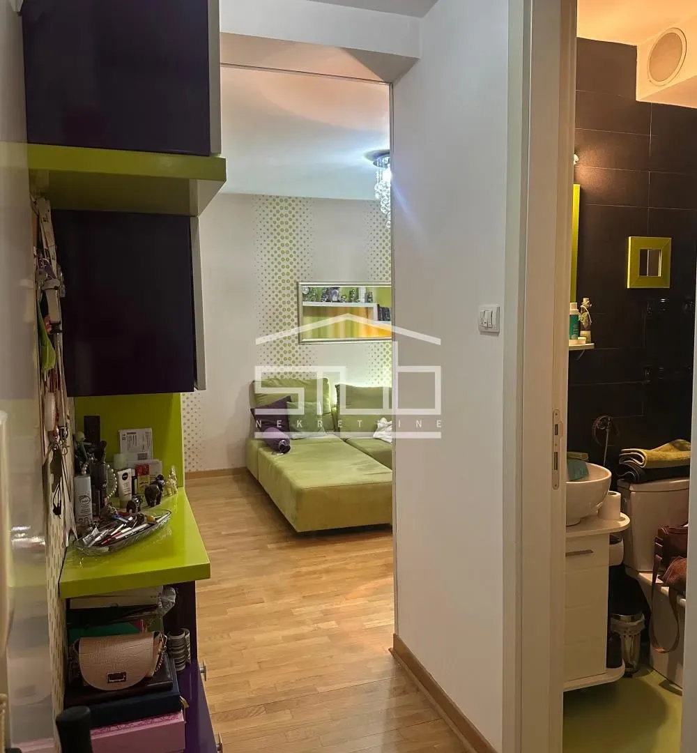 Izdavanje, dvosoban stan, 47m², Banovo Brdo, Beograd