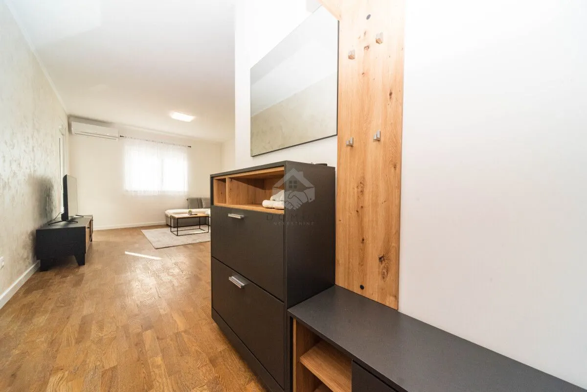 Rent, one bedroom apartment, 48m², Stari Aerodrom, Podgorica