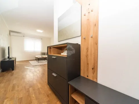 Rent, one bedroom apartment, 48m², Stari Aerodrom, Podgorica - image 8