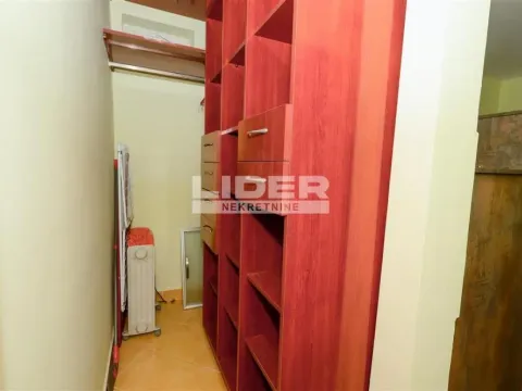 Prodaja, jednosoban stan, 38m², Savski Venac, Beograd - image 2