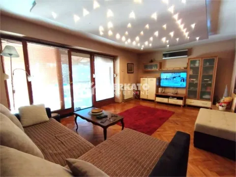 Prodaja, kuća, 324m², Zrenjanin, Srbija - image 6