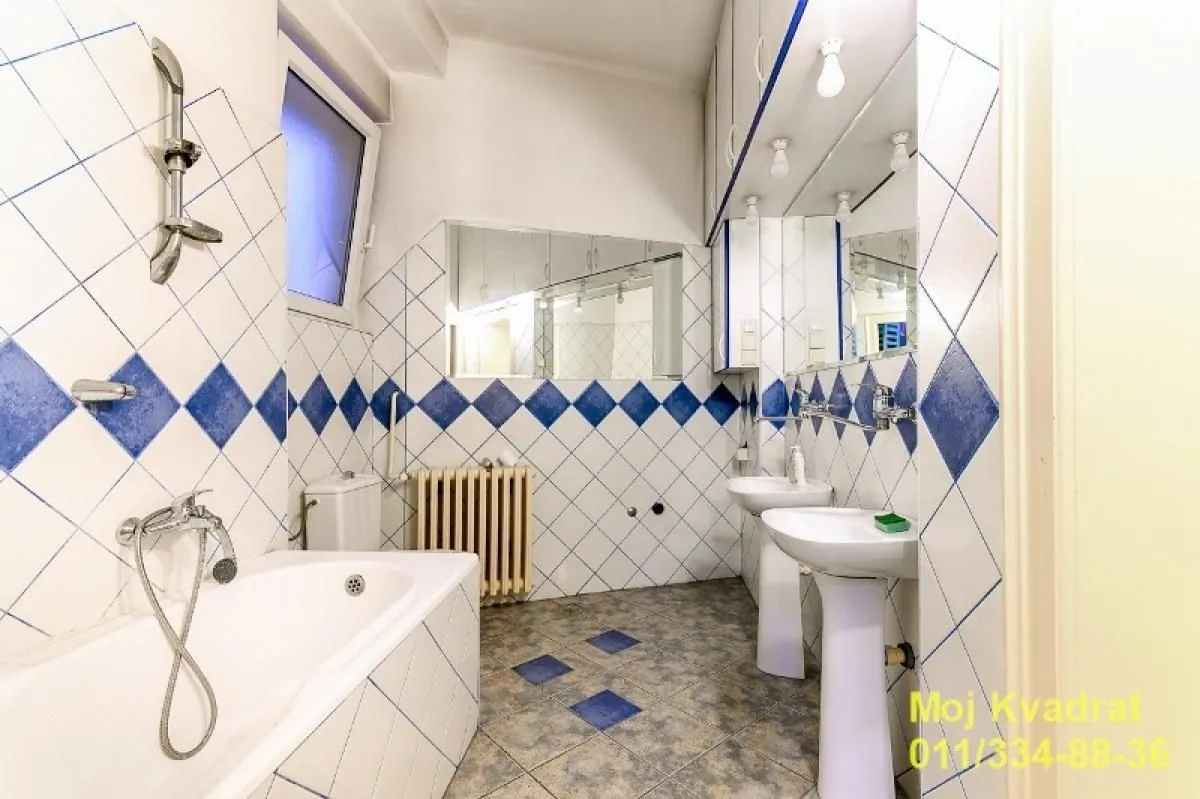 Sale, four bedroom apartment, 120m², Andrićev Venac, Beograd