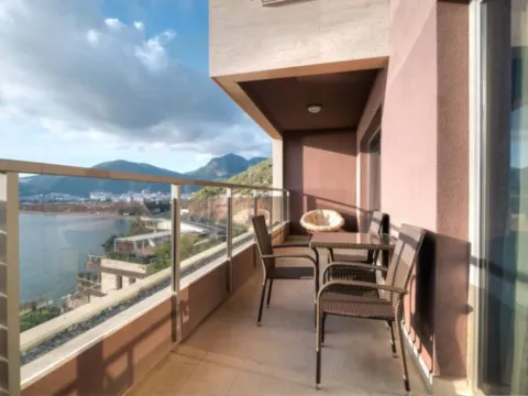 Prodaja, jednosoban stan, 56m², Budva, Crna Gora